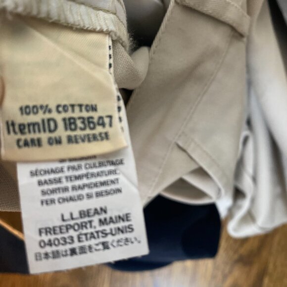 (2) L.L. Bean Original Fit Khaki and black 8 reg pants women's NWT wrinkle free - Picture 9 of 9